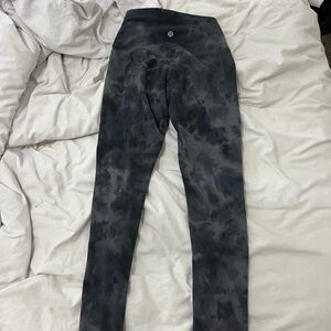 Lululemon 25’ Align Diamond Dye Leggings
